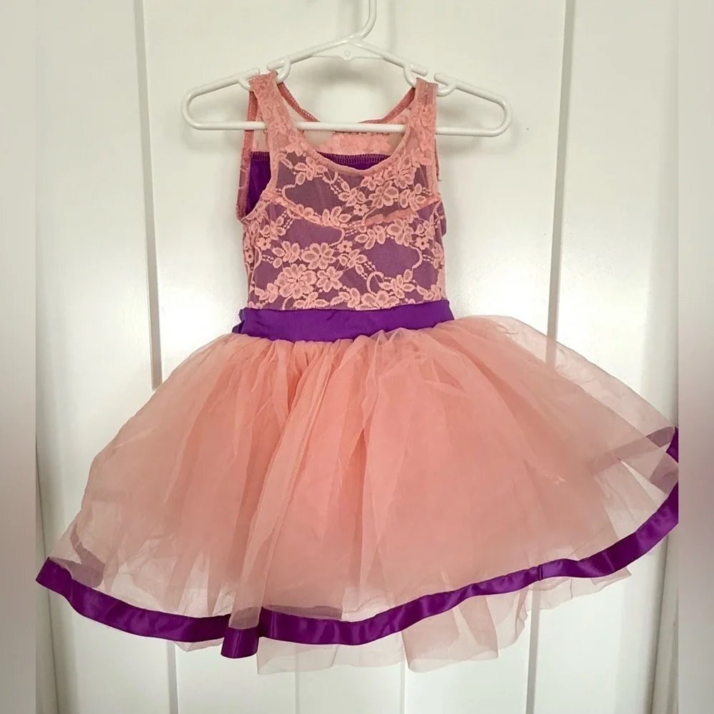 Weissman 💜 lace